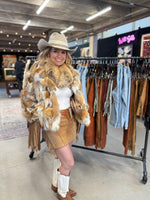 Load image into Gallery viewer, Fringe FOX fur jacket
